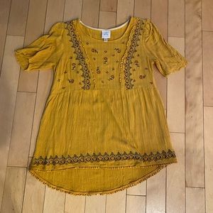 Mustard yellow blouse